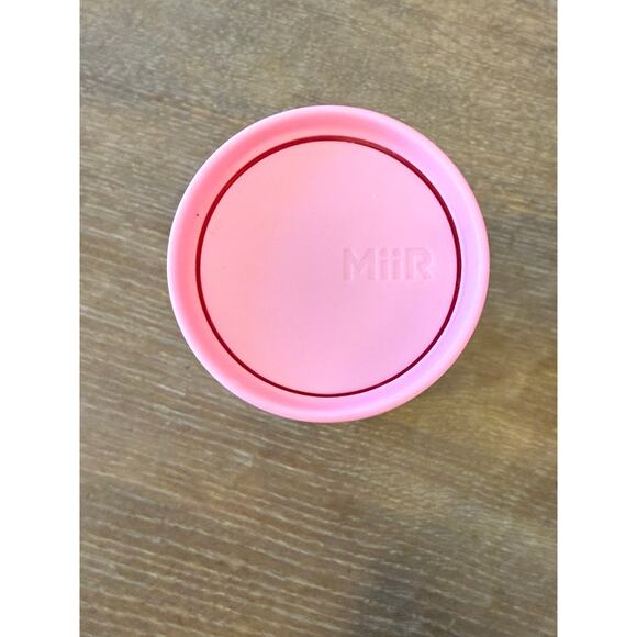 ROLLER RABBIT X STARBUCKS Pink MIIR 16 oz Tumbler Christmas NEW - Picture 4 of 4